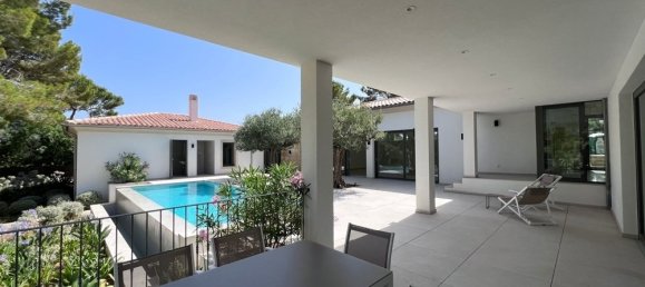 4 bedrooms Villa in Sol De Mallorca, Spain No. 14721 7