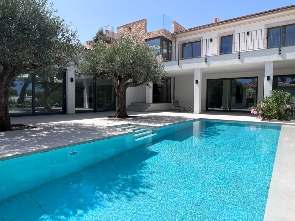 4 bedrooms Villa in Sol De Mallorca, Spain No. 14721