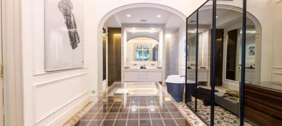 4 غرف نوم شقة في Eixample, Spain رقم 86467 45