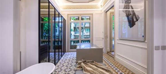 4 غرف نوم شقة في Eixample, Spain رقم 86467 47