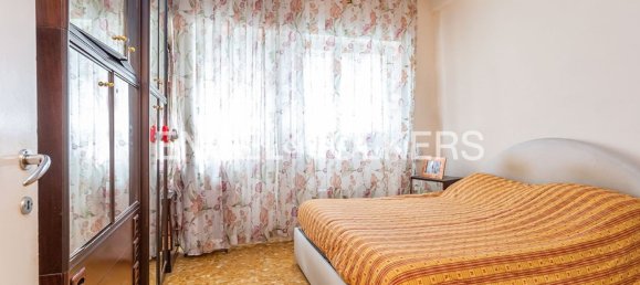 3 Schlafzimmer Wohnung in Rome, Italy, Nr. 335478 9