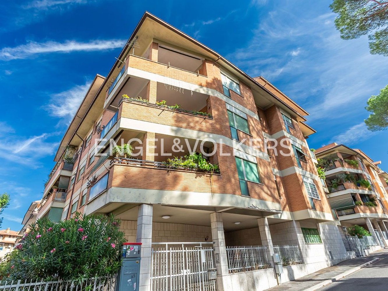 3 Schlafzimmer Wohnung in Rome, Italy, Nr. 335478