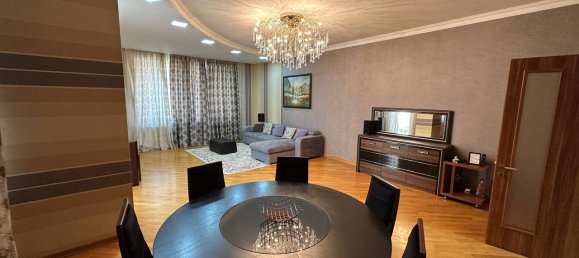 Apartamento de 3 dormitorios en Nasimi, Azerbaijan No. 1347 18