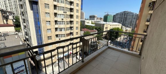 Apartamento de 3 dormitorios en Nasimi, Azerbaijan No. 1347 19
