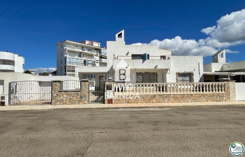 3 bedrooms House in Roses, Spain No. 204372