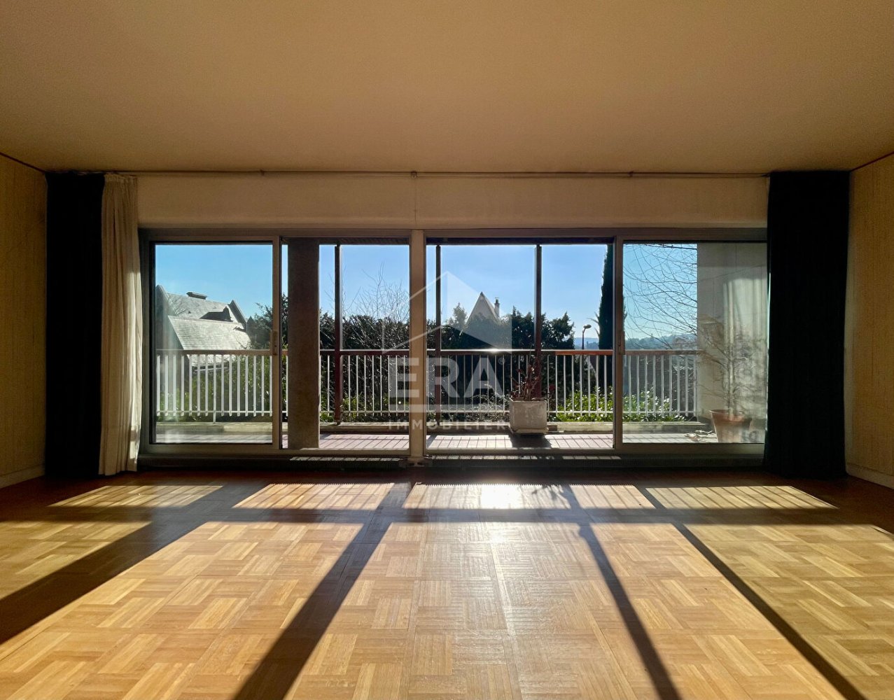 4غرفة شقة في Sevres, France رقم 181739