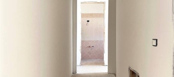 Apartamento de 5 habitaciónes en Osimo, Italy No. 125943 10