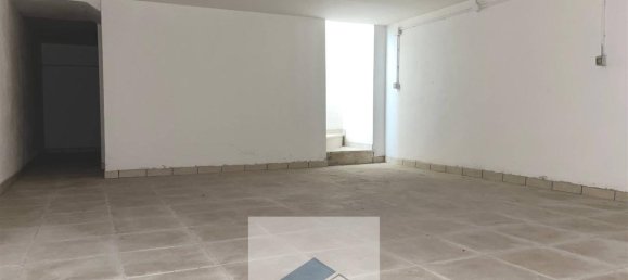 Apartamento de 5 habitaciónes en Osimo, Italy No. 125943 6