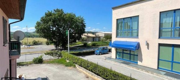 Apartamento de 5 habitaciónes en Osimo, Italy No. 125943 4