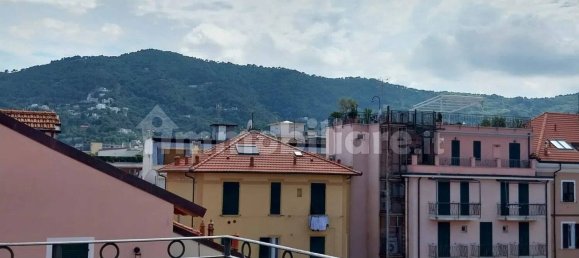 Apartamento de 4 dormitorios en Alassio, Italy No. 136655 34
