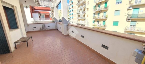 3 bedrooms Penthouse in Naples, Italy No. 320415 25