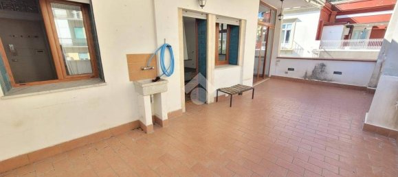 3 bedrooms Penthouse in Naples, Italy No. 320415 27