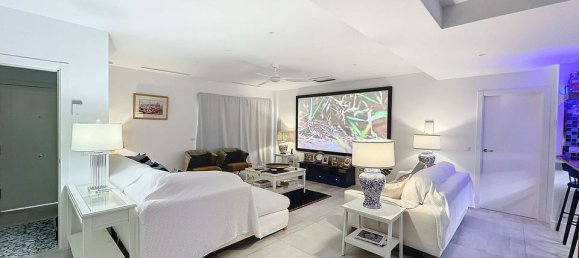 3 bedrooms Townhouse in Benalmadena, Spain No. 179057 6