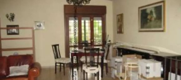 4 Schlafzimmer Haus in Pomezia, Italy, Nr. 325132 13