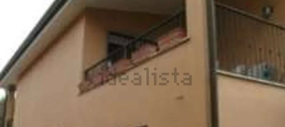 4 Schlafzimmer Haus in Pomezia, Italy, Nr. 325132 5