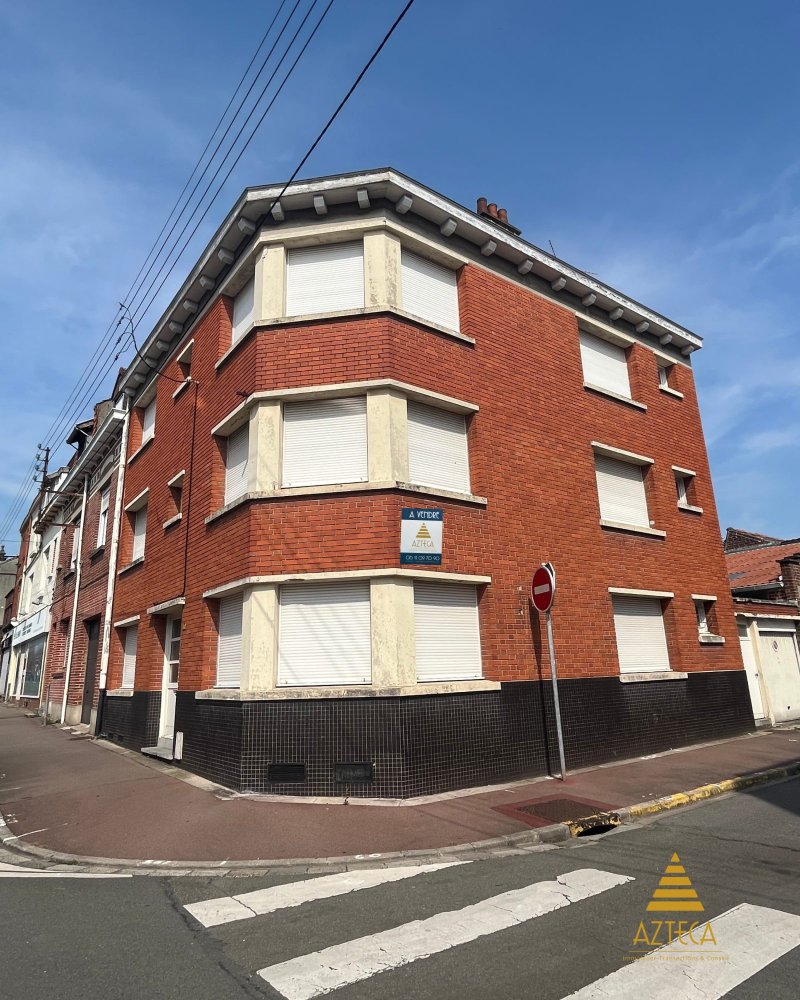 4 rooms Building in Lille, France No. 157020