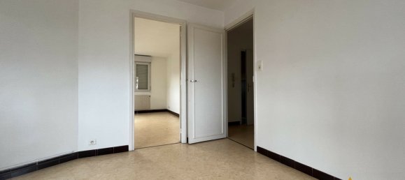 4 rooms Building in Lille, France No. 157020 10