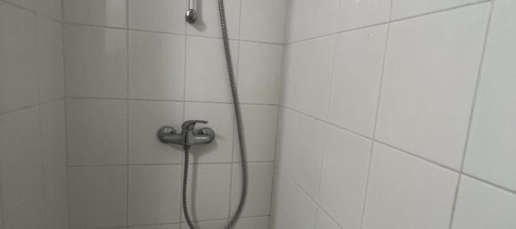 4 rooms Building in Lille, France No. 157020 3