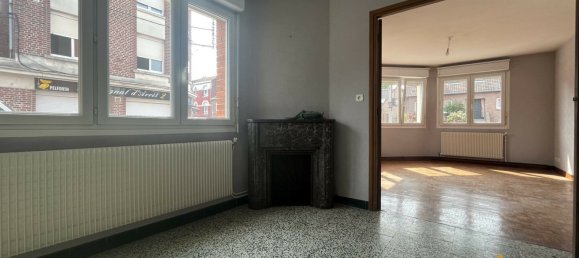 4 rooms Building in Lille, France No. 157020 16