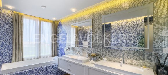 4 bedrooms Villa in Bardolino, Italy No. 102159 10