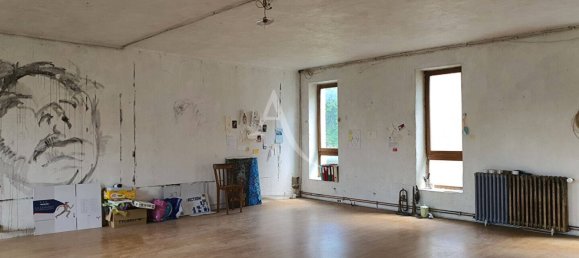 3 chambres Maison à Orbigny, France No. 61942 18