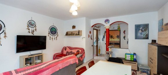 Apartamento de 2 dormitorios en Rivolta d'Adda, Italy No. 119503 11