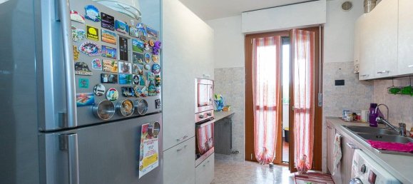 Apartamento de 2 dormitorios en Rivolta d'Adda, Italy No. 119503 3