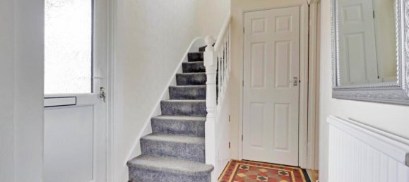 3 bedrooms House in Gloucester, United Kingdom No. 13651 20