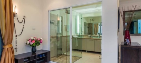 3 bedrooms Condo in Pattaya, Thailand No. 19037 16