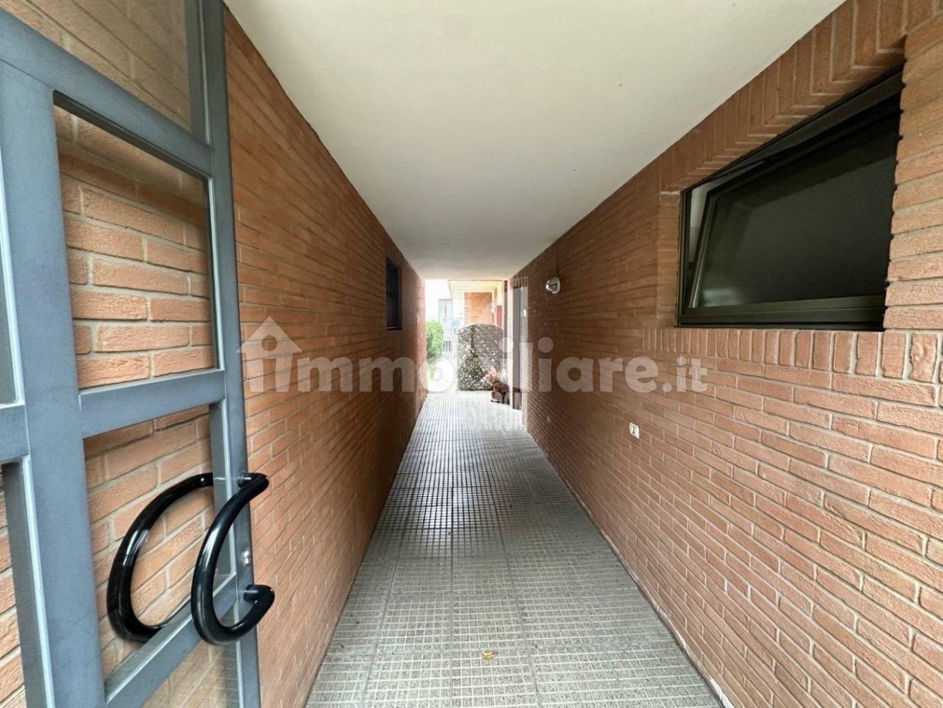2 bedrooms Apartment in Alzano Lombardo, Italy No. 386462