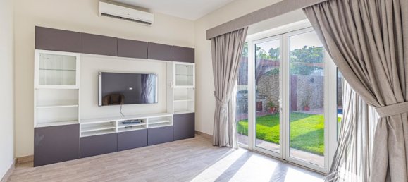 5 chambres Villa à Jumeirah Park, UAE No. 11554 8