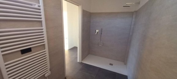 Apartamento de 3 divisões em Seriate, Italy N.º 32942 38