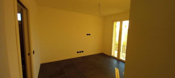 Apartamento de 3 divisões em Seriate, Italy N.º 32942 19