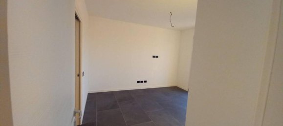 Apartamento de 3 divisões em Seriate, Italy N.º 32942 26