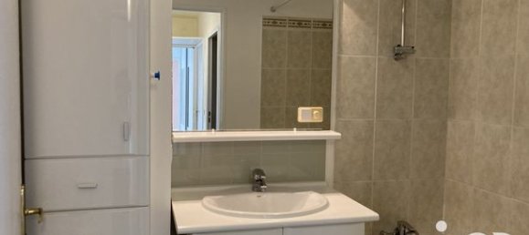 3 rooms Apartment in Neuilly-sur-Marne, France No. 314357 11