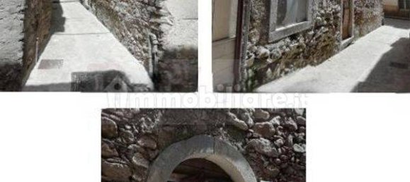 Edifício T7 em Montalbano Elicona, Italy N.º 43113 5