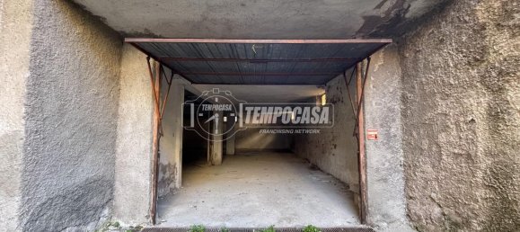 1 room Garage in Rome, Italy No. 156192 3