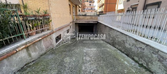 1 room Garage in Rome, Italy No. 156192 19