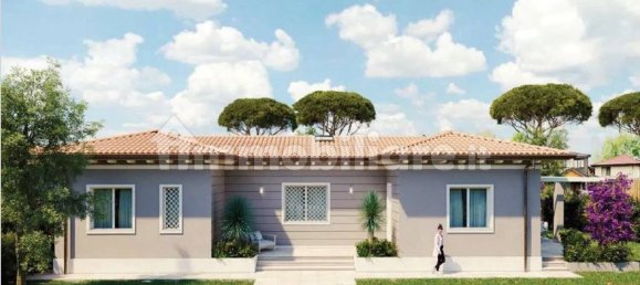 3 bedrooms Villa in Pietrasanta, Italy No. 192214 2