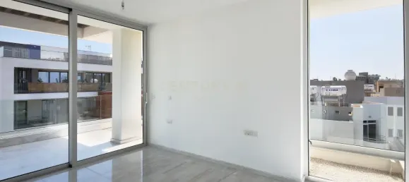 3 bedrooms Apartment in Germasogeia, Cyprus No. 3667 4