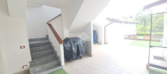 5 bedrooms House in Magnano, Italy No. 334024 11