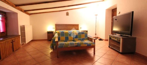 5 bedrooms House in Magnano, Italy No. 334024 27