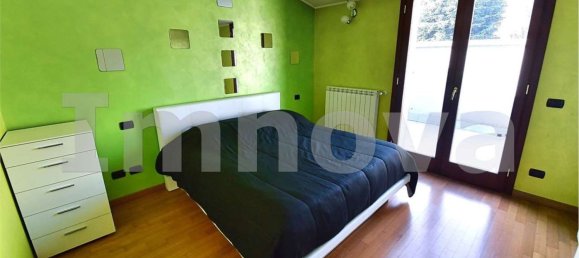 2 bedrooms Duplex in Barlassina, Italy No. 362178 10