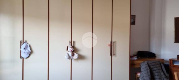 Apartamento de 2 dormitorios en Cosenza, Italy No. 166316 19