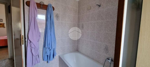 Apartamento de 2 dormitorios en Cosenza, Italy No. 166316 21