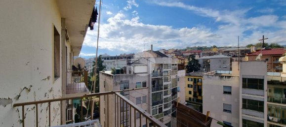 Apartamento de 2 dormitorios en Cosenza, Italy No. 166316 27