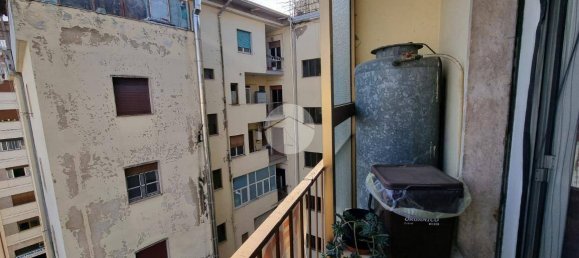 Apartamento de 2 dormitorios en Cosenza, Italy No. 166316 28