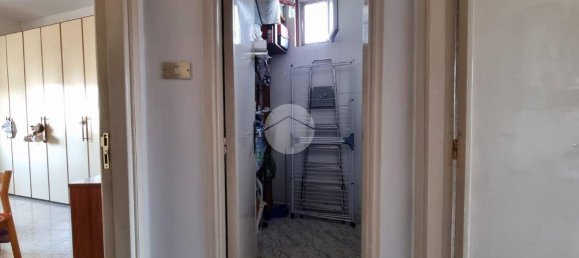 Apartamento de 2 dormitorios en Cosenza, Italy No. 166316 22
