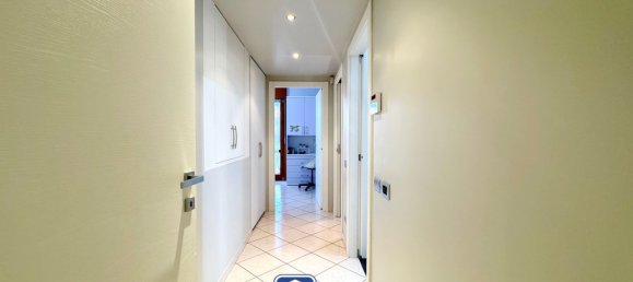 3 rooms Apartment in Paderno Dugnano, Italy No. 232119 29