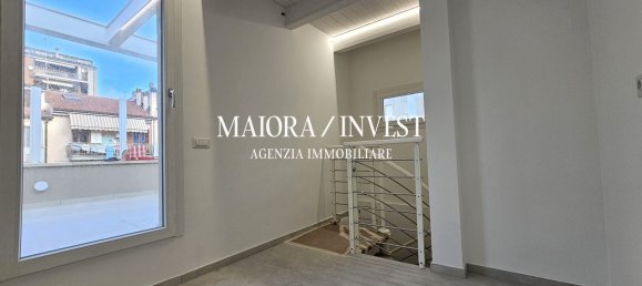 2-salle Appartement à San Benedetto del Tronto, Italy No. 152810 3